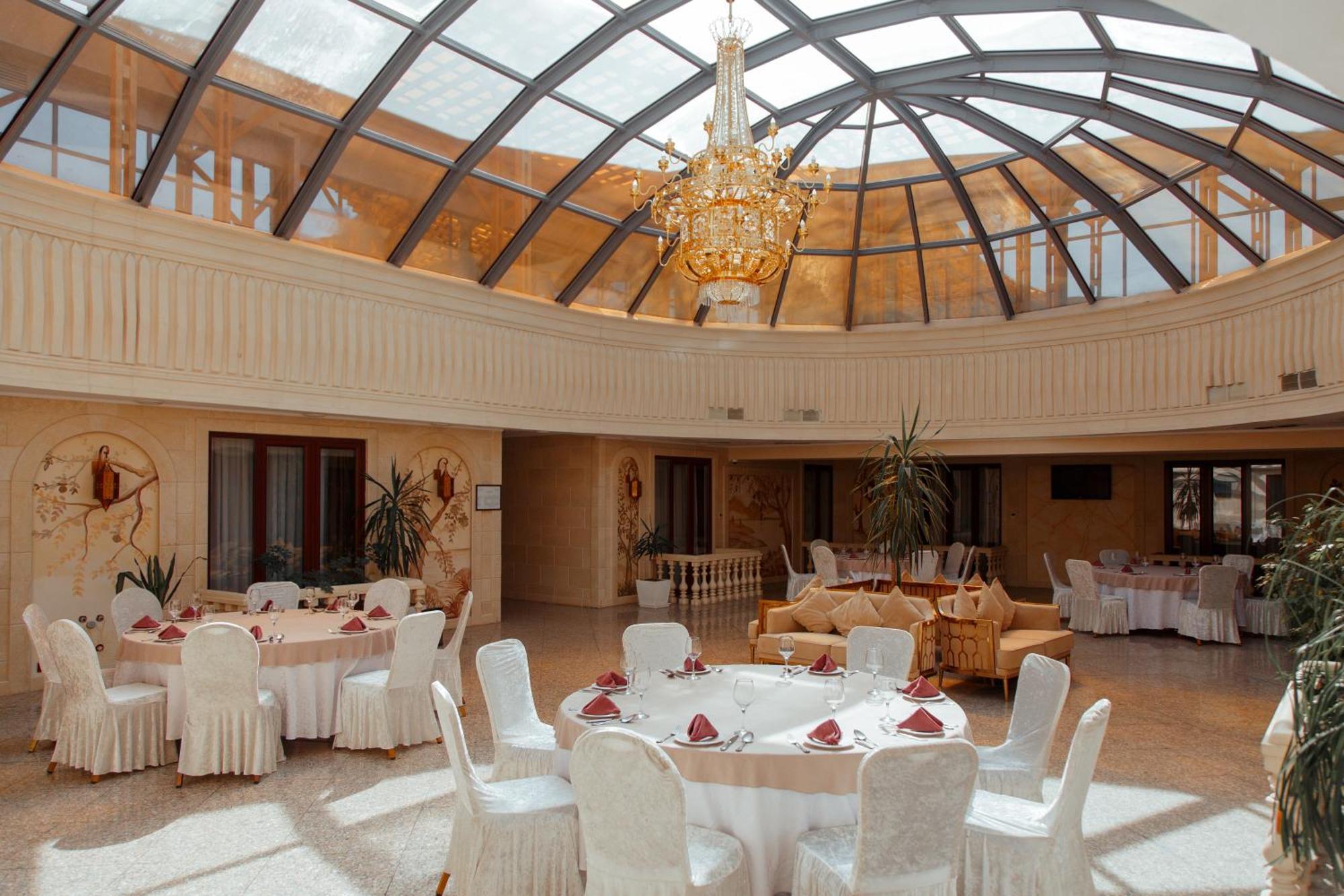 Jannat Resort Osh Exterior foto