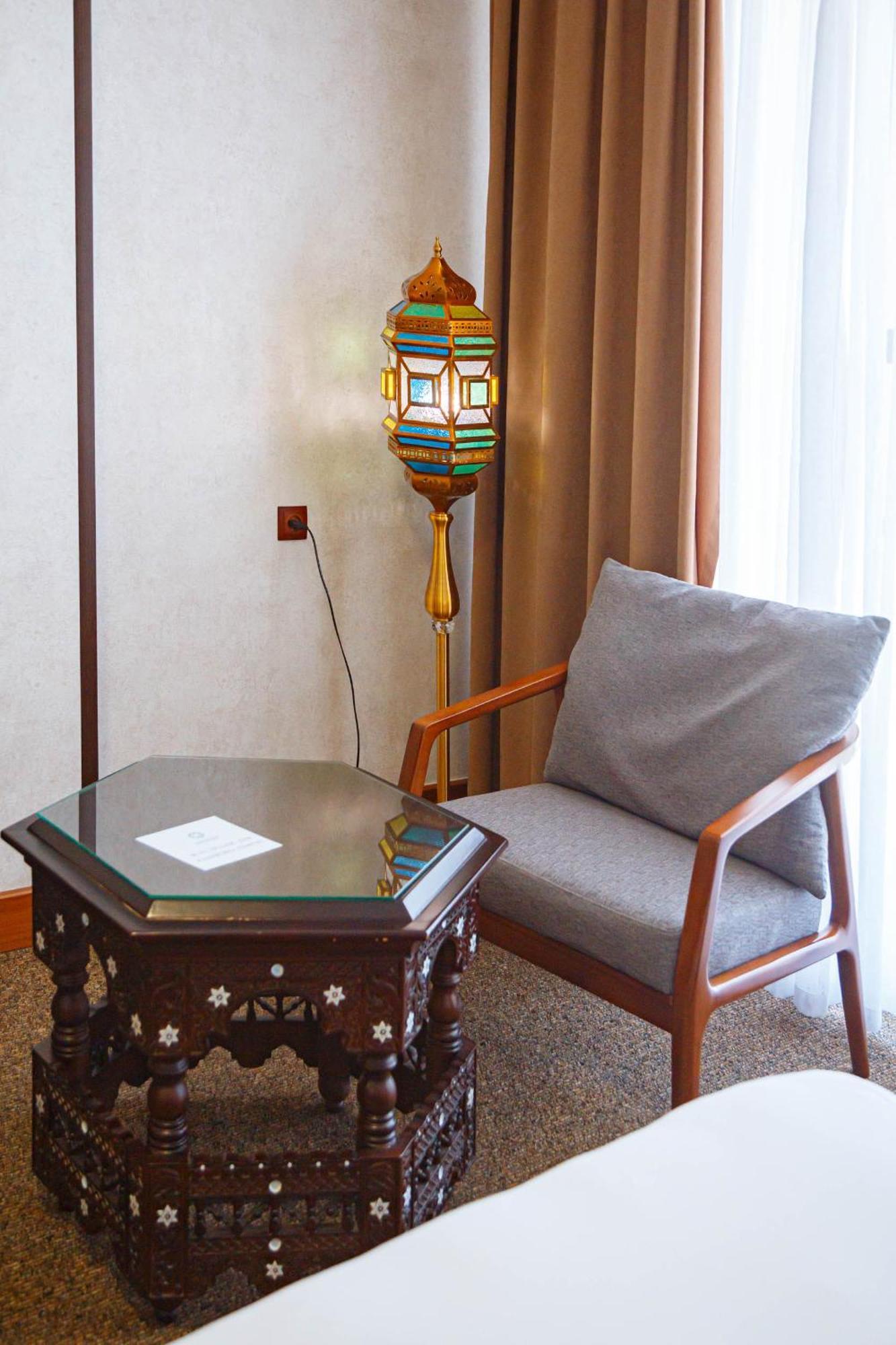 Jannat Resort Osh Habitación foto